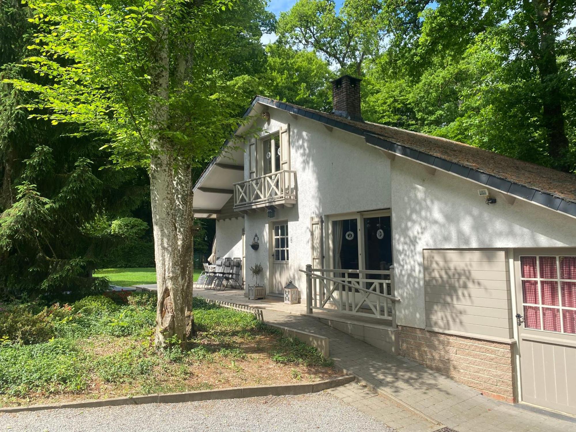 Le Colibri Spa Jacuzzi Durbuy Extérieur photo